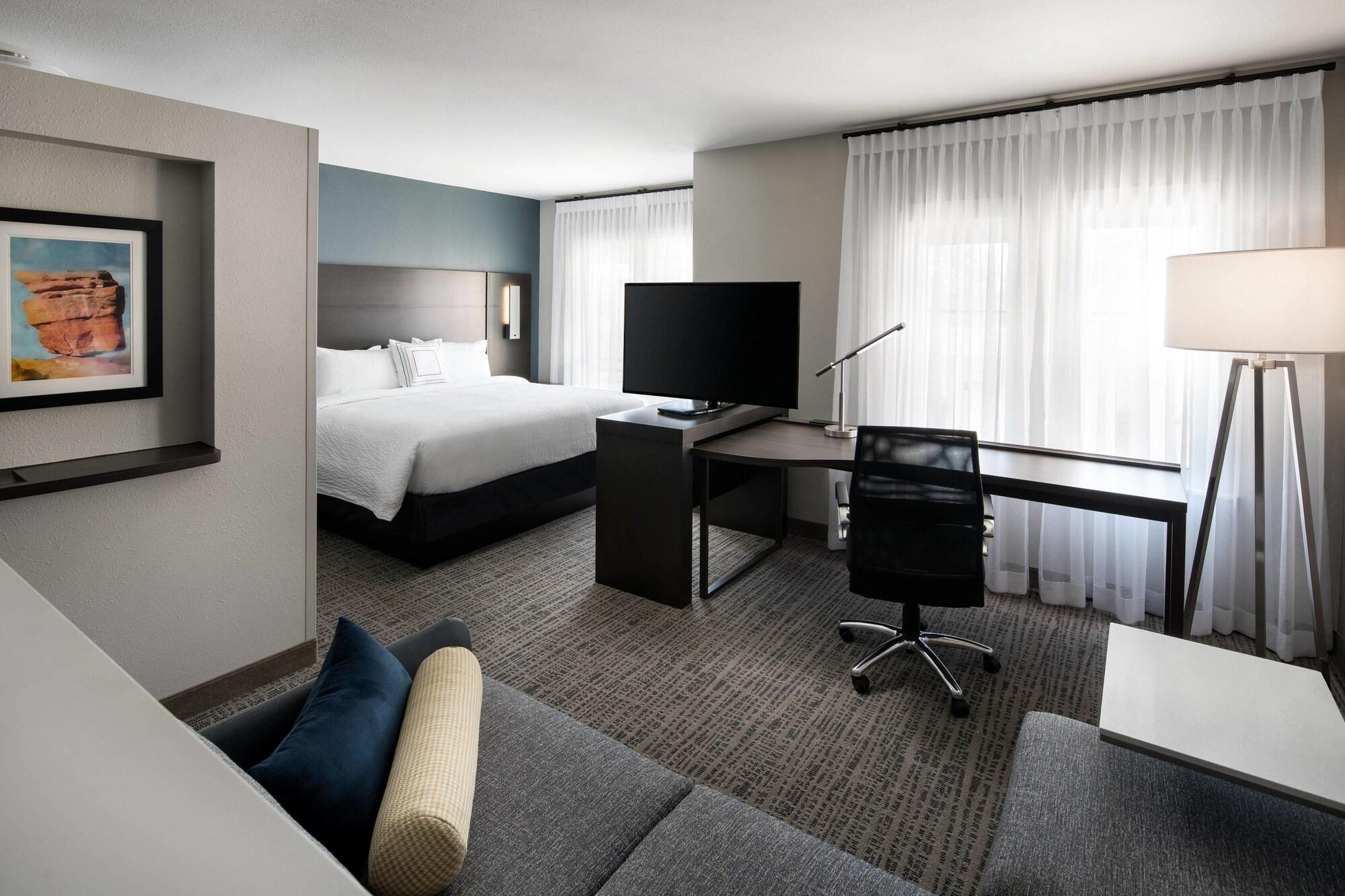 Residence Inn By Marriott Toronto Mississauga West Ngoại thất bức ảnh